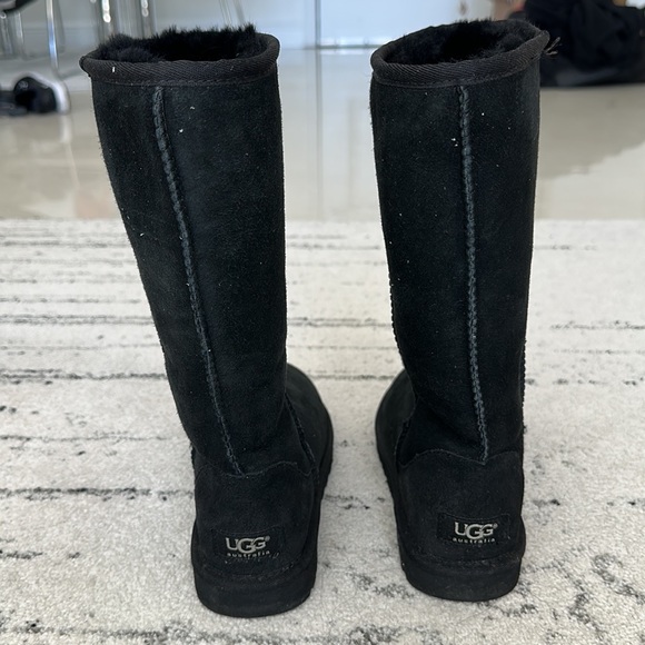 UGG tall boots genuine sheepskin - Picture 3 of 11